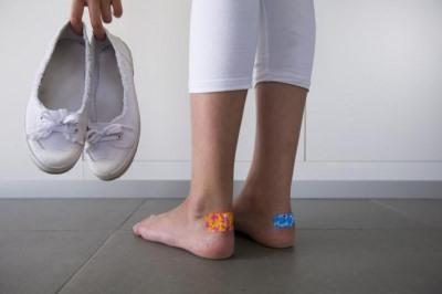 Способы быстро вылечить мозоль на ноге в домашних условиях